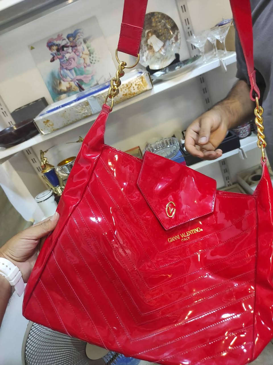 حقيبه فالنتينو


**إذا كنت صاحب هذا الإعلان وتريد حذفه لأي سبب، رجاءا أرسل رسالة إلى الدعم الفني**