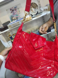 حقيبة فالنتينو