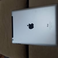 تاب • آيباد • للبيع