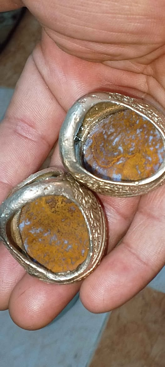 خواتم عقيق يماني حجمهم كبار
فضه خراساني صياغه يدويه قديمه حجر يماني مصور كلهم ب35 البصرة, العراق


**إذا كنت صاحب هذا الإعلان وتريد حذفه لأي سبب، رجاءا أرسل رسالة إلى الدعم الفني**