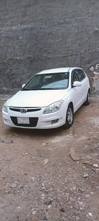 النترا تورنج  موديل 2012 وارد امريكي تدفئه تبريد ثلج تخم تاير جديد بات...