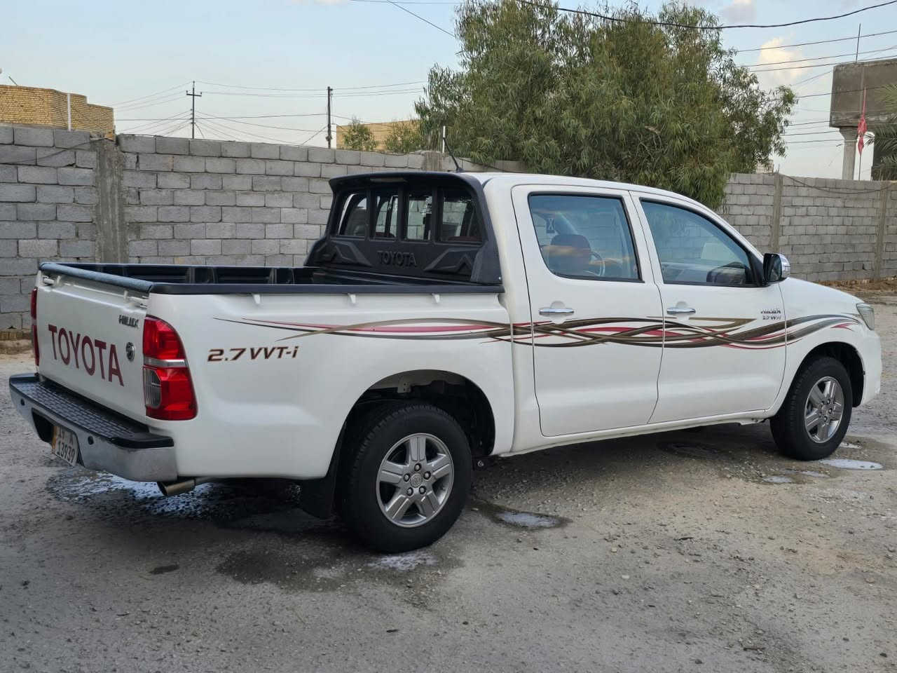 السلام عليكم اللهم صل على محمد وال محمد فلونزا موديل 15 كفاله عامه  من الدعاميه الاماميه للخلفيه صبغ وضربه وتبديل وبارد وشخط سياره جديده على وضع الشركه ماشيه 130 حقيقي جاهزه من كل شيء تخم تاير برجستون احداديه جديده مكينه وكير جدد شرط الفحص خطها بلادي رقم كربلاء دولي باسمي سنويه 2030 هزه 2026 شهر الثالث سياره جديده بمعنى الكلمه وجاهزه واين نقص ما بيها مكان السياره الناصريه مركز المدينه  الاستفسار على هذا الرقم ***********
