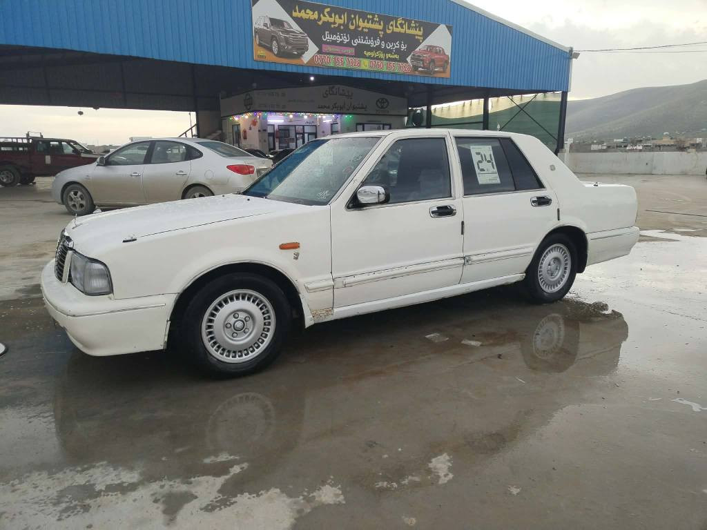 سلاوي خوا لةهةموان سدريك بؤفرؤشتن 
گيرو مةكينة بةشةرت 
تةقةو رةقةي بةشةرت 
كارةباي هةموي بةشةرت 
تةبريد گةرمو سارد بةشةرت 
تايةي تازةية 
سيارةكة مالي دؤستة 
شوين كةلار 
*********** كالار, السليمانية
