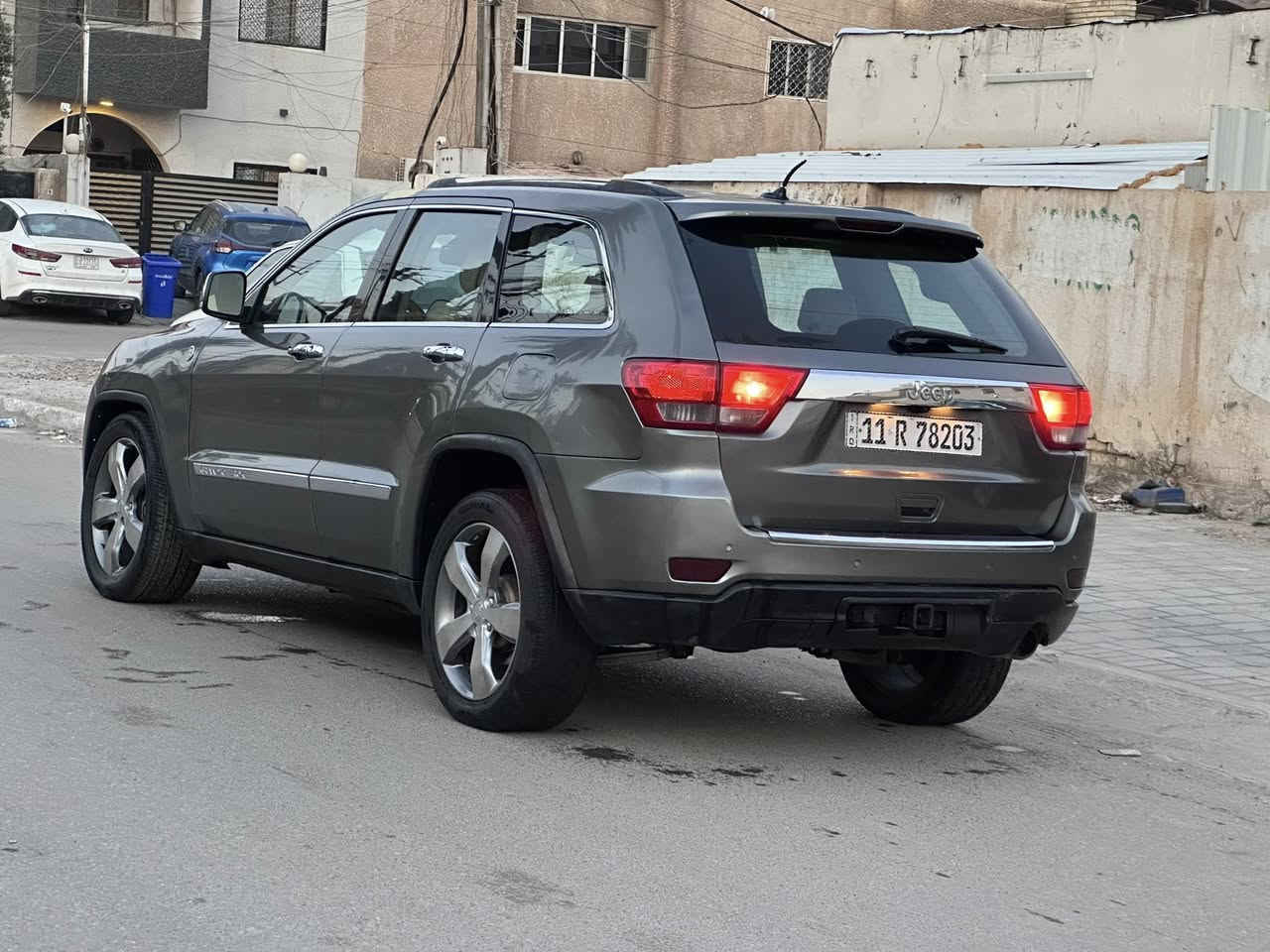 للبيع جيب اوفر لاند
موديل ٢٠١١
فول موصفات وحد على وحد

                                 LIMITED 

شاشه تاب

بصمات أبواب 

بصمة تشغيل 

تشغيل عن بعد

حساسات امامي خلفي 

تبريد تدفئه 

دفع رباعي داخلي 4×4

كشنات كهرباء

كشنات تدفئه تبريد

كشنات جلد

داخل صاجي 

كير ومحرك وحداديه وصدر كله جديد مكينه 6 سلندر 3600

تخم تاير جديد 

رقم  بغداد دولي 

شرط التحويل

بيه صبغ شبر فقط

ماشيه 154ميل 

مكان السيارة

بغداد حي الخضراء  

  السعر١٤٥ ورقه وبيها محال 
***********
السياره جاهزه بدون اي نقص
