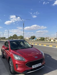 فورد اسكيب 2020 تيتانيوم فول مواصفات  اعلى شي في فورد اسكيب سياره كلين...
