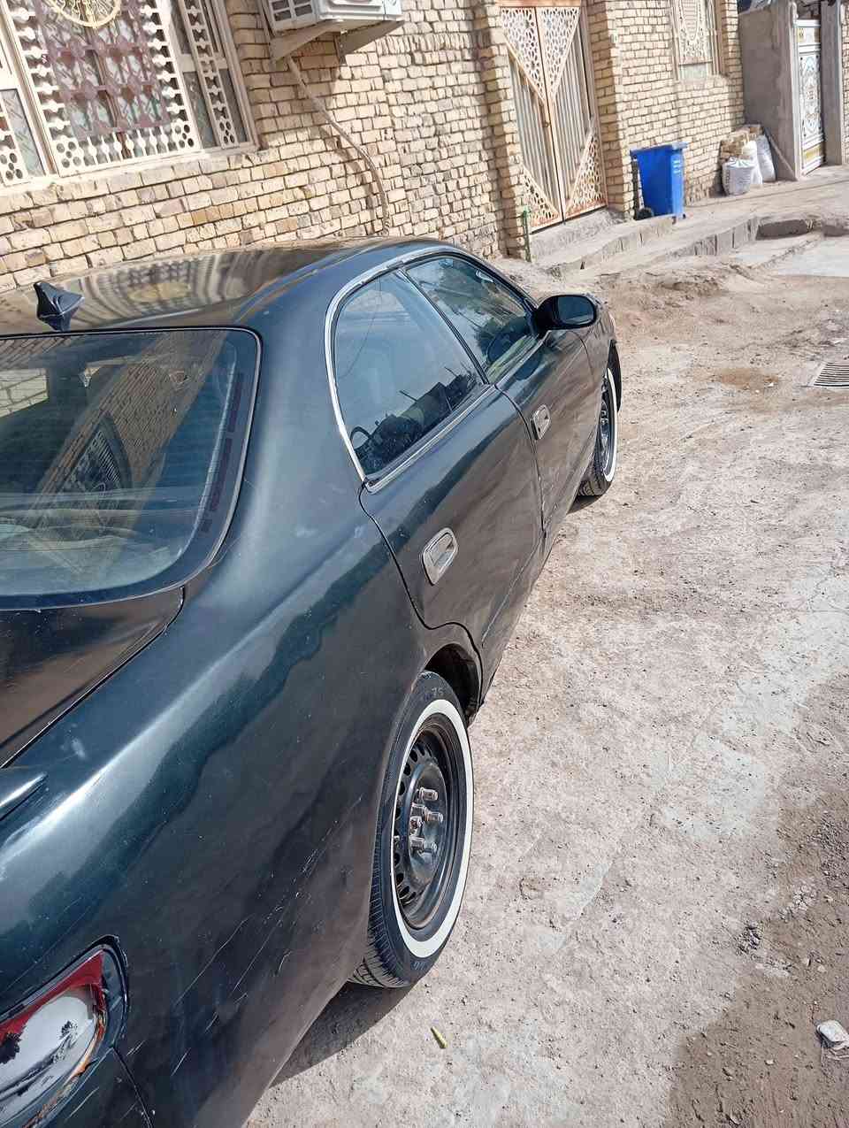 شيزر نفخ مكفوله من العيب الشرعي والكص والنقل مشروع وطني رقم بغداد
حداديه وطخم تاير وباتري كلهن جدد

مكينه وكير ففتي مكان السياره الشطره

***********
