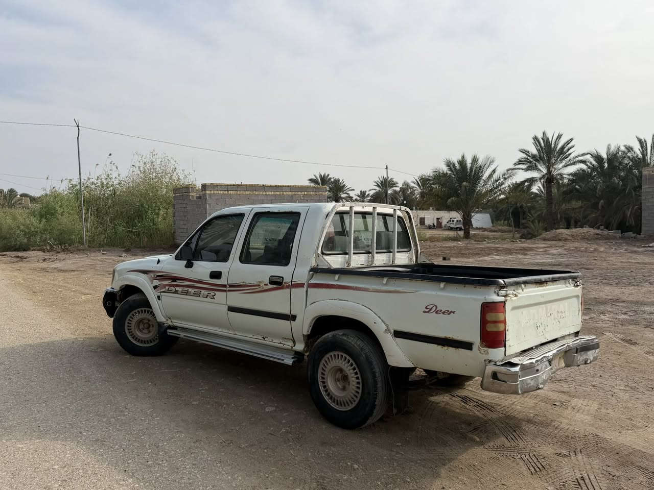 سلام عليكم ادمرااال موديل٢٠٠٨ للبيع
السياره بيههه قاصرين ٢ 
السياره نضيفه مكينه جديده حاويه 
وكير كذالك 
خير وبركه كشرتههه نضيفه عربانتههه كذالك 
***********
ذي قار
