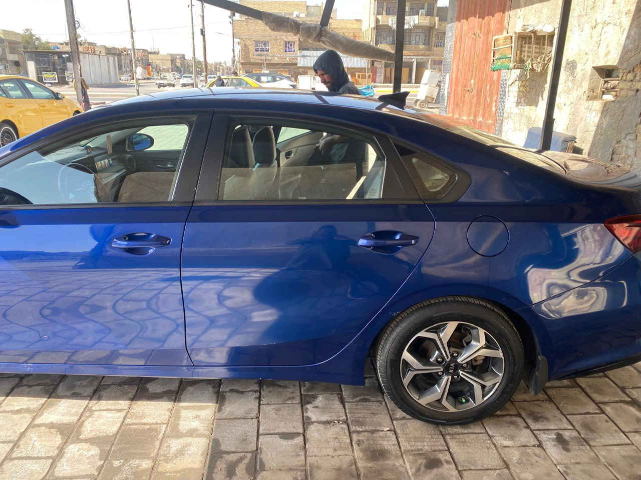 سلام عليكم فورتي موديل٢٠٢١ وارد امريكي ليبل واحد  رقم ً***********
