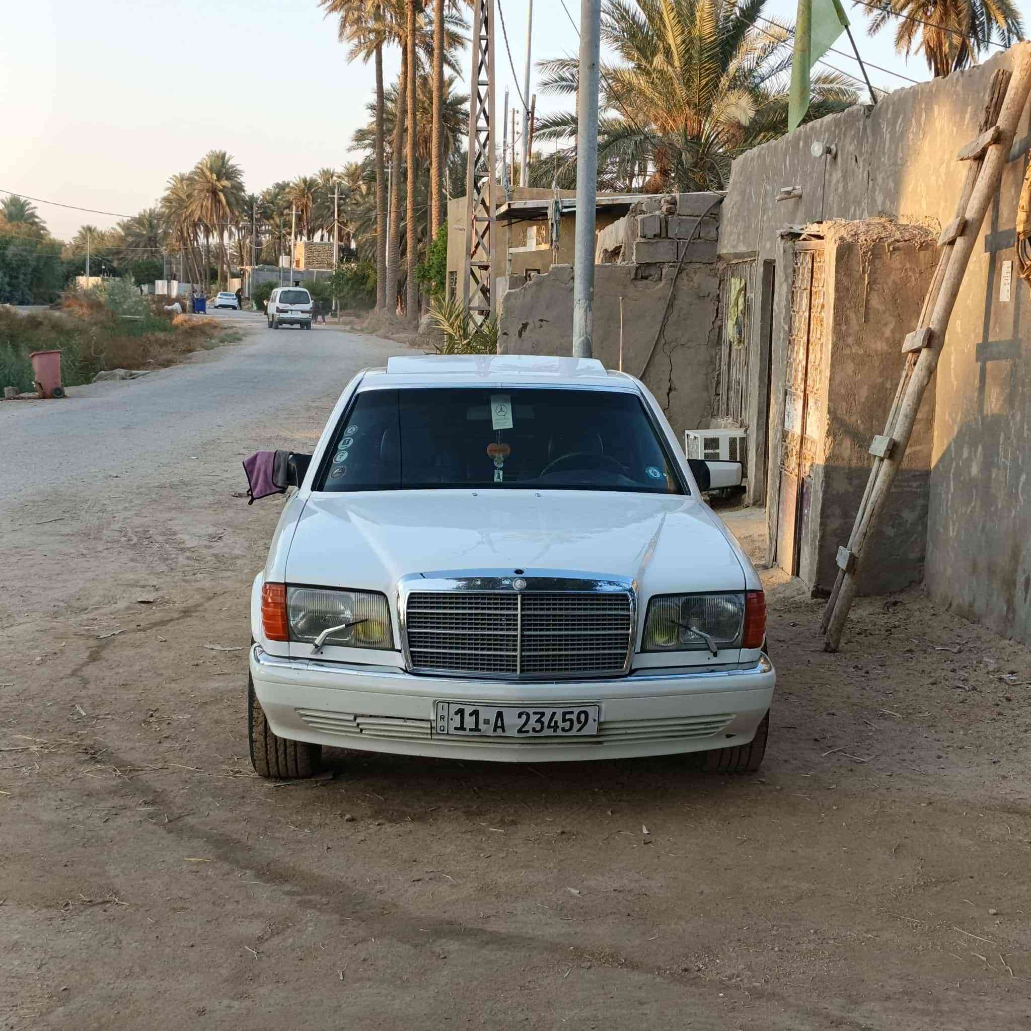 مرسيدس البيع***********
