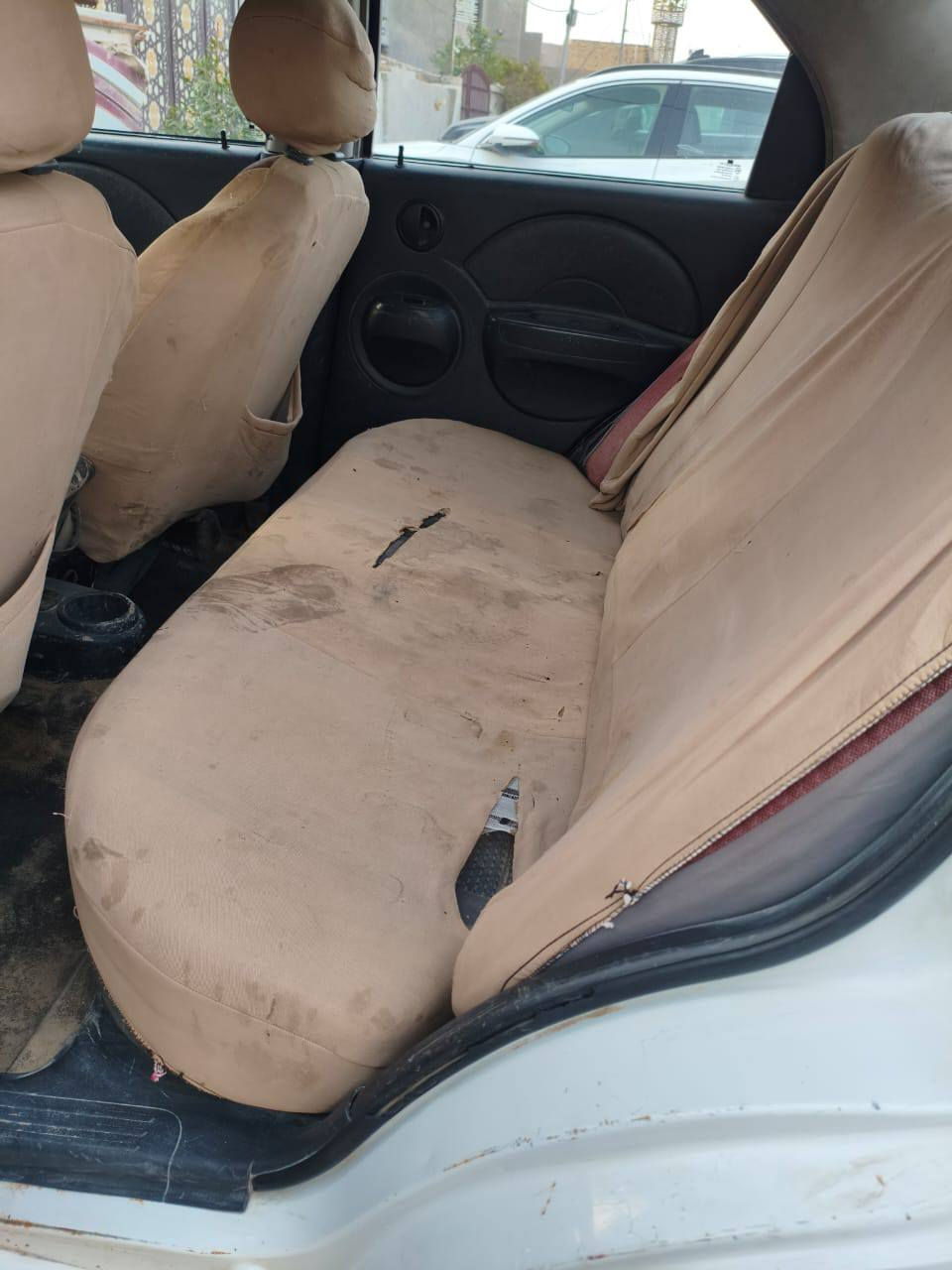 السلام عليكم للبيع افيو موديل 2005 جاهزه من كلشي رقم بابل الجديد سنويه لل29بسمي  جاهزه تبريد تدفئه حداديه تايرات كله جاهز ه عارظه 48بيه شويه مجال
***********
