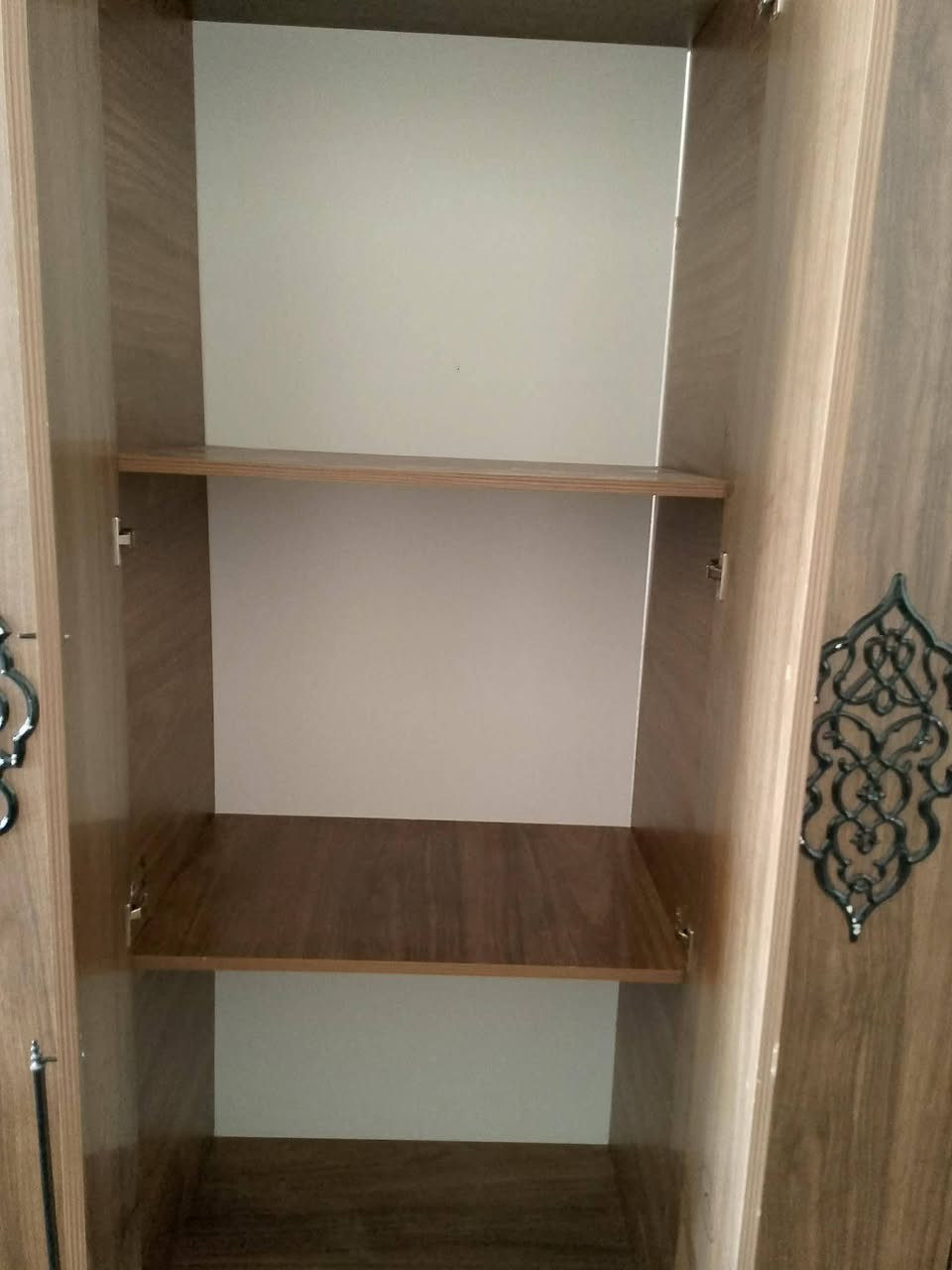 يا الله يا رزاق غرفه النوم ويا الدوشك كلش نظيف ما بي عيب سعر300 شراي راسلني خاص


**إذا كنت صاحب هذا الإعلان وتريد حذفه لأي سبب، رجاءا أرسل رسالة إلى الدعم الفني**