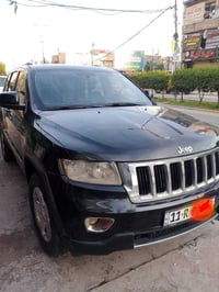 جيب لاريد شيروكي  لمتد ١ع ١ رقم بغداد انكلبزي  اربع قطع صبغ 2012 بغداد...