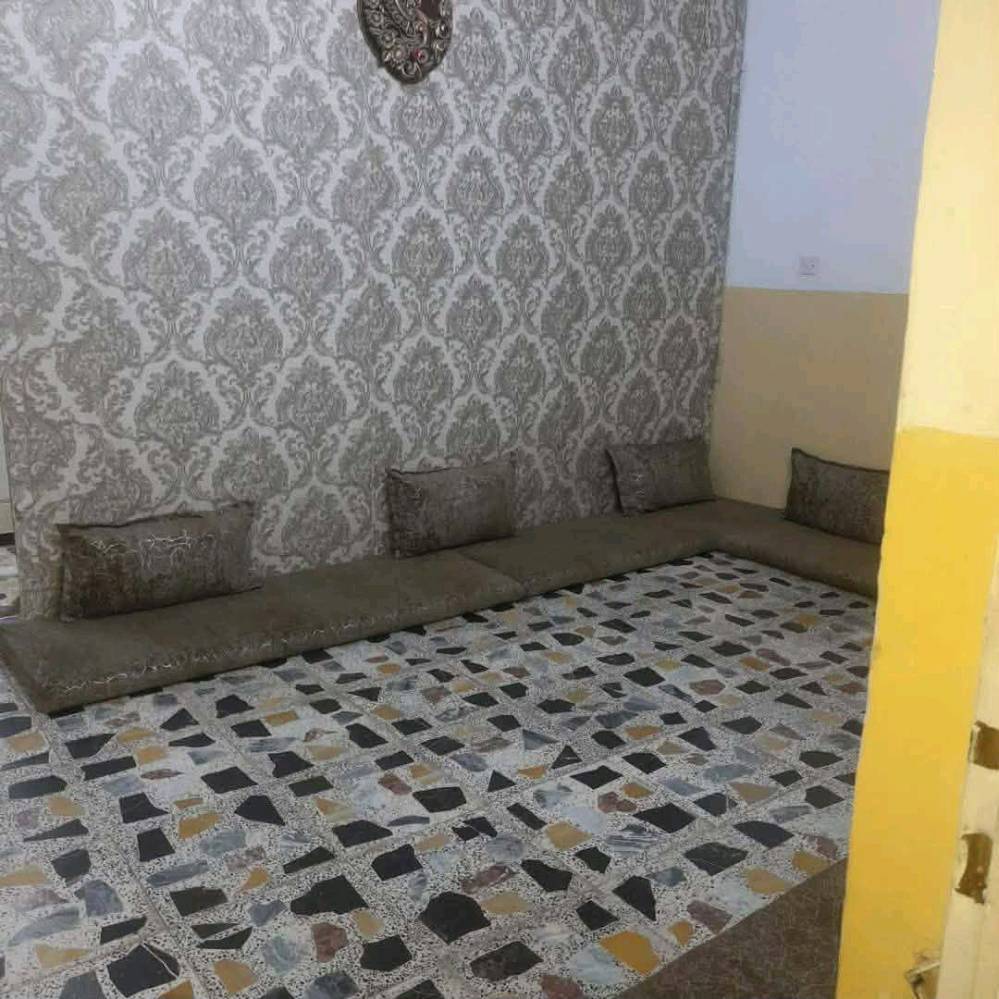 بيت للبيع مساحة 100متر مربع  قاط واحد  زراعي
الموقع بغداد العبيدي 

اي تفاصيل اتصل على الرقم  ***********