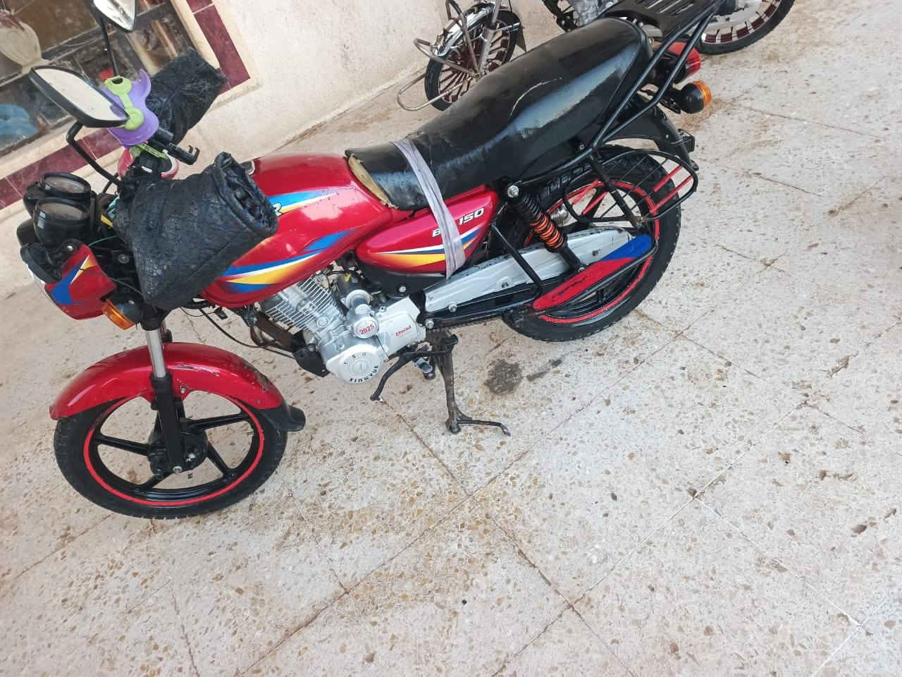 السلام عليكم للبيع ماطور بوكسر مرقم شرط التحويل موديل 2020 للاستفسار الاتصال على الرقم ***********
