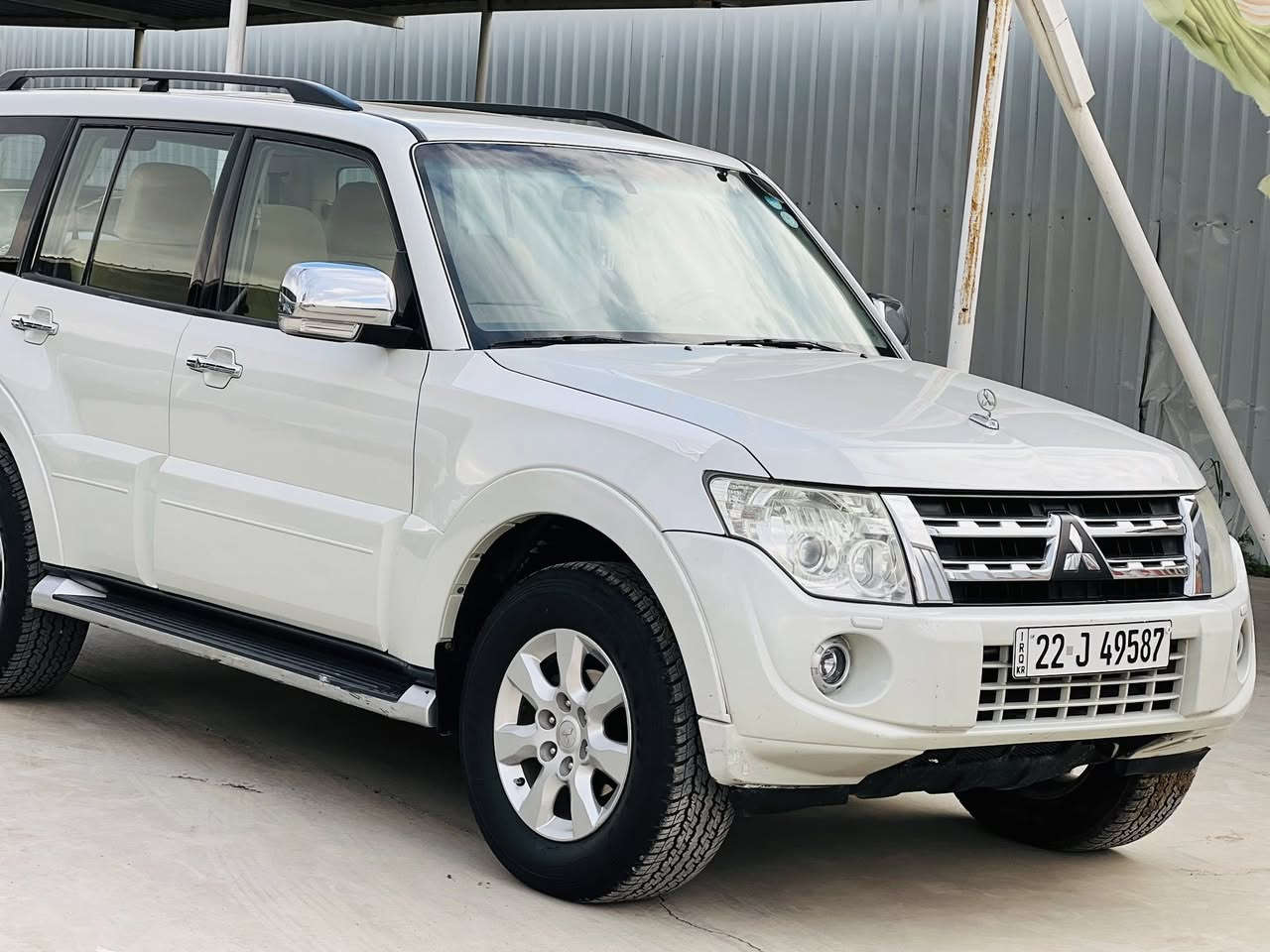 السلام عليكم باجيرو  2014 خليجي السياره كفاله عامه من الصبغ والسونار معه اصور السياره فول مراصفات حبتور ام الدمام  السياره كير مكينه كفاله حداديه جاهزه
_______________
السعر 175 وبيه مجال 
السياره تحويل ثاني يوم 
العنوان بابل الشوملي 
الاستفسار ‭٠٧٧٨ ١٦٢ ١٦٦٦‬
