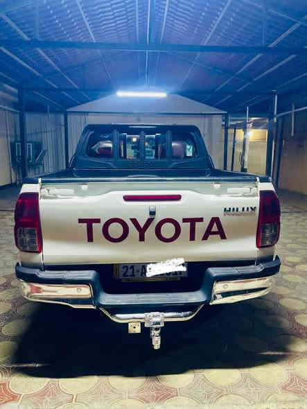 السلام عليكم 
للبيع بيكم ٢٠١٨ كويتي 
كفاله من الصبغ يوجد بارد المؤشر بالصوره 
السياره باسمي السعر ٢٦ وبيها مجال للشراي 
مكان السياره بغداد التاجي 
للاستفسار الاتصال على الرقم 
***********
