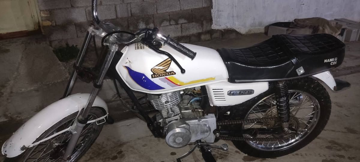 السلام عليكم  مطور البيع موديل 2019مكاني ديالئ جلولاء  ***********سعر 325وبي مجال
