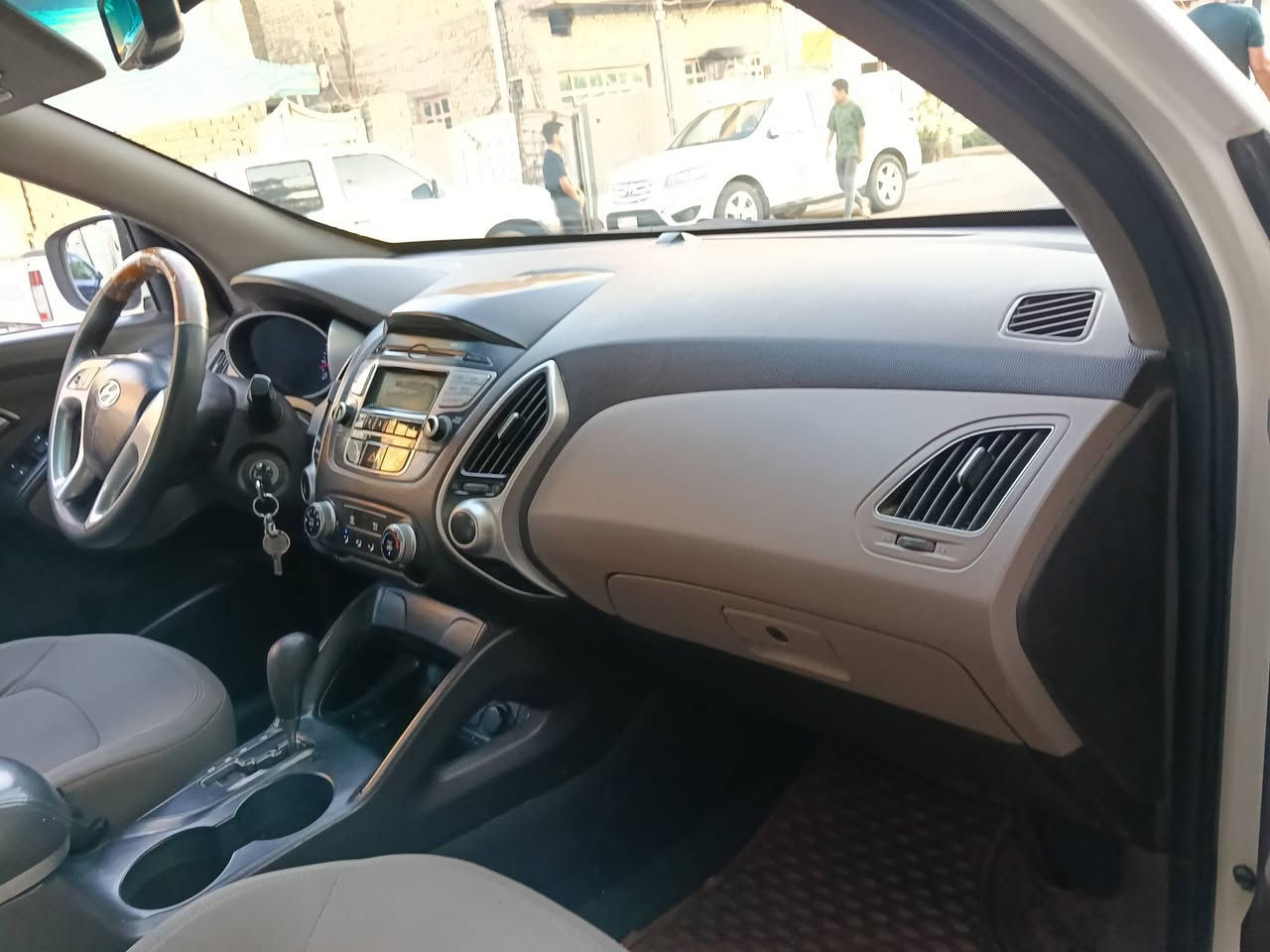 توسان موديل 13 بغداد بسمي سعر 122 جاهزه موحرك 2000 خليجي ت *********** بغداد
