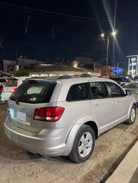 جورني • ٢٠١١ • ٧ راكب