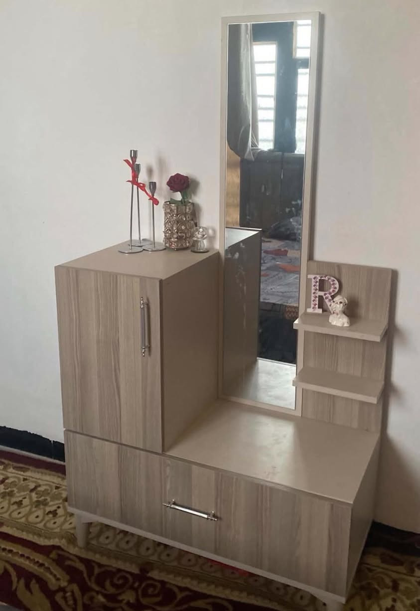 غرفه تركي اخت جديد ٥ قطع سعر الغرفه ٦٥٠ قفل طبلات ٢٥ او ميز ٨٠ الاصلي مو سوكي


**إذا كنت صاحب هذا الإعلان وتريد حذفه لأي سبب، رجاءا أرسل رسالة إلى الدعم الفني**