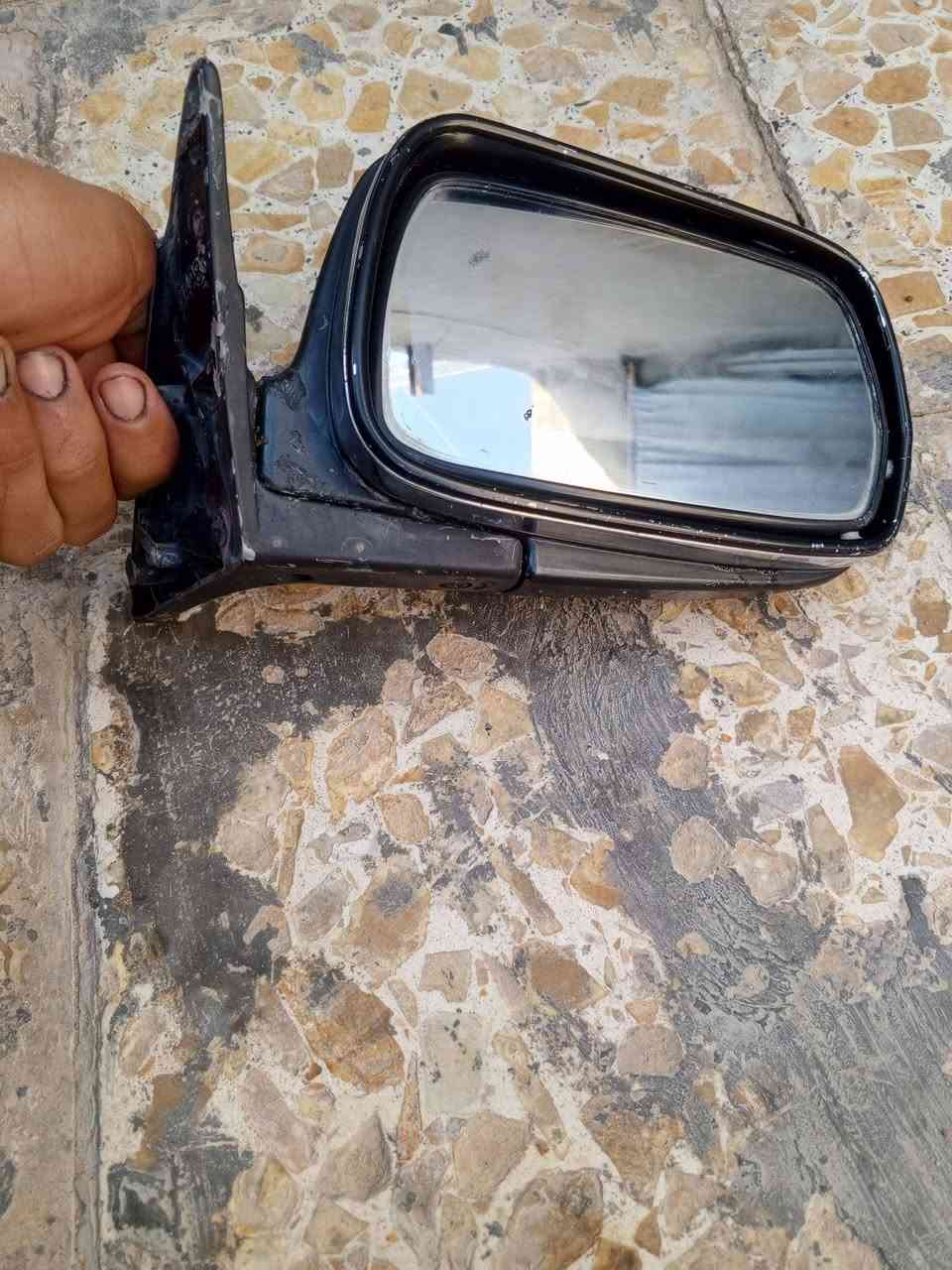 سلام عليكم شباب  مرايات رنب  لبيع  المكان نجف كوفه***********
