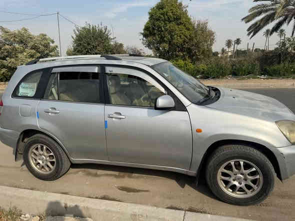 السلام عليكم سياره تيكو للبيع موديل 2011 كير اوتوماتيك فتحه سقف سلايد شاشه كاميرا محرك 2000 المرغوب رقم بغداد السياره بأسمي تحويل ثاني يوم السعر 65 وبيه مجال بسيط للاستفسار الاتصال على الرقم *********** مكان السياره بغداد .
