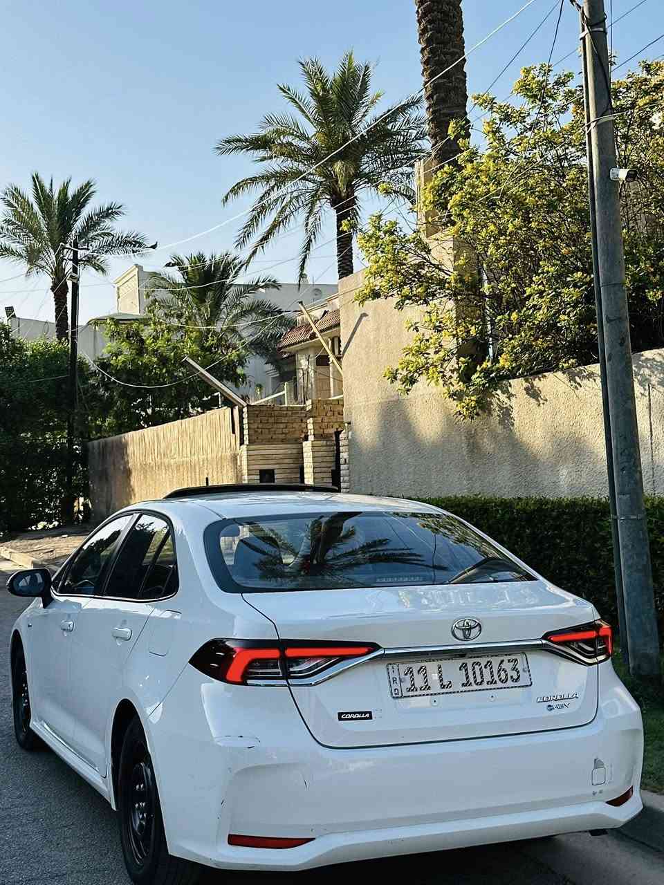السلام عليكم للبيع كورلا ‏ ‏خليجي ￼ موديل￼2025 السعر ‏144 ￼السياره مكفوله هايبرد  بانزين وكهرباء فول الفول  رقم بغداد سيارة  ماشيه 24ملاحضة 4 الوان دواخل و كرسي كهرباء 
‏‎محرك 1800 
‏
‏‎بصمه 2+ دخول ذكي
‏‎رادار  +  جلد لون 
‏‎تحديد مسار طريق 
‏‎استشعار سرعه محدده للطرق  
‏‎تبريد❄️ قطعتين شاشة  كامره خلفيه 
‏‎هاندر بريك بصمه + اوتو هولد 
‏‎مانع نزلاق + مود درايف + ايفو مود 
‏‎ايرباك عدد10 
‏‎بكلايت لد 
‏‎تبريد بيانو شاشه 
‏‎اشاير مري 
‏‎حساس اطار + حساس لايت عالي وناصي اوتو 
 السياره  السعر ‏ 144 ￼￼ مكان بغداد التصال ***********
