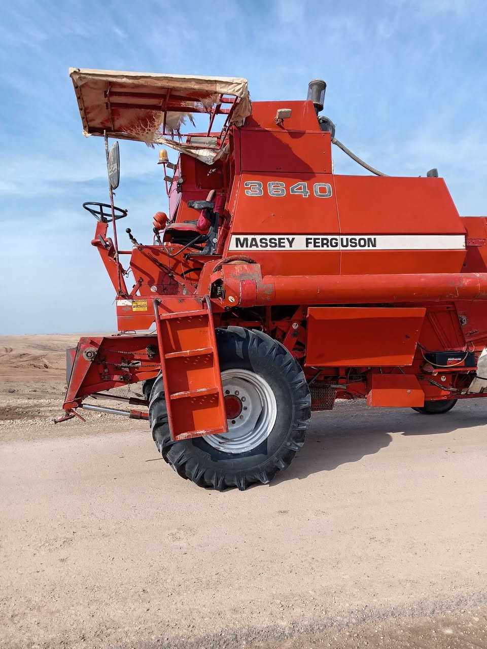 سلام عليكم البيع حاصده فوركسن موديل 99 /***********/***********
