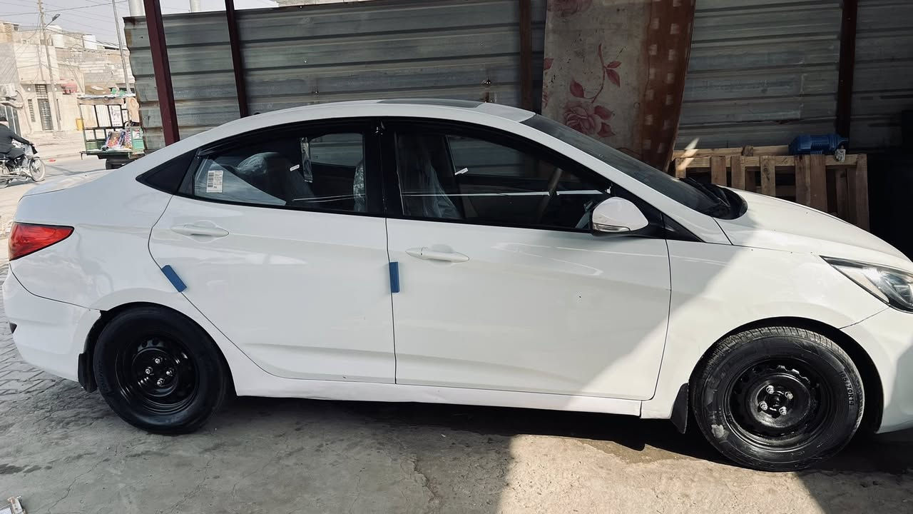 اكسنت مديل 1014 خليجي مكينه 1600 العنوان بصرة رقم ذي قار حره السعر 78 مجال قليل باقي التفاصيل على الرقم ‭0771 917 3060‬
