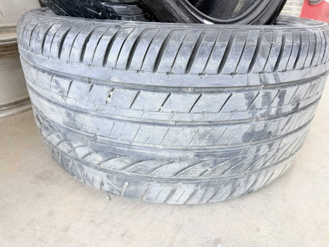 زوج تاير  315انتاج 24/24 نضافه 90/100 قيم وخذ


**إذا كنت صاحب هذا الإعلان وتريد حذفه لأي سبب، رجاءا أرسل رسالة إلى الدعم الفني**