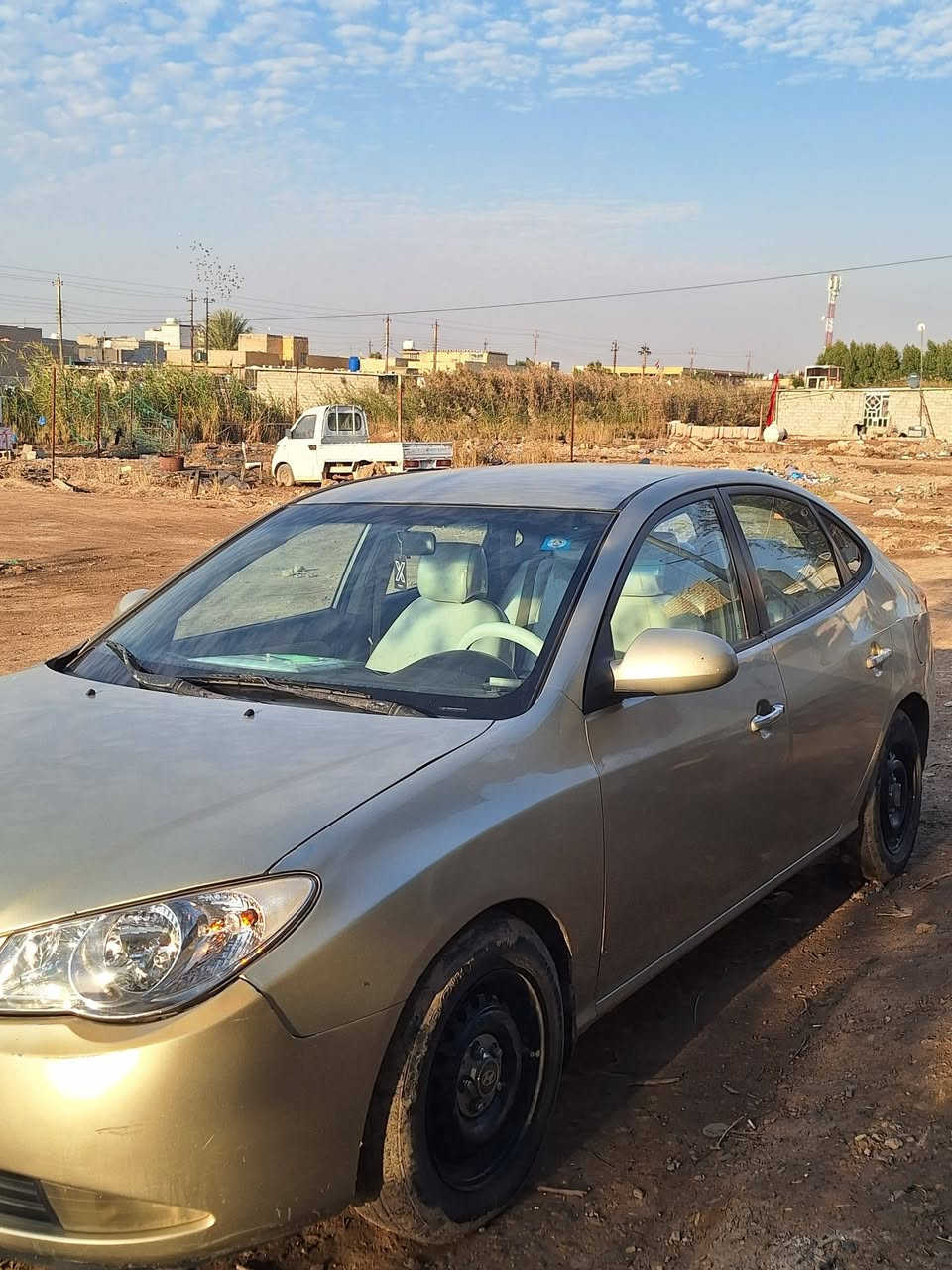 النترا 2010 وارد امريكي
محرك 2000 دوش تخم تاير تخم وياله محرك بدون تبخير ولا تنقيص 
بغداد بأسمي تحويل ثاني يوم 
السعر : 95 وبيها ومجال 
رقم : ***********
