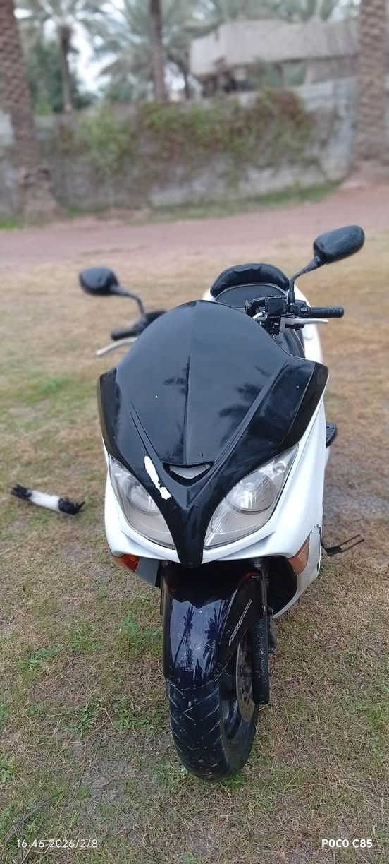 متاح فورزه 09 فول من الخير شرط معدل كهربايات كلها شغاله ابريك امامي خلفي بل مكان زنون عالي ناصي بلاد مالتها الكير مالتها اني لاغي وموجود عندي انطيك يا البلادي بس شده ذا تيد مراوس حسب القناعه وبيع سعرها خاص شراي يدلل ‏‪0784 963 8216‬‏واتساب فقط
