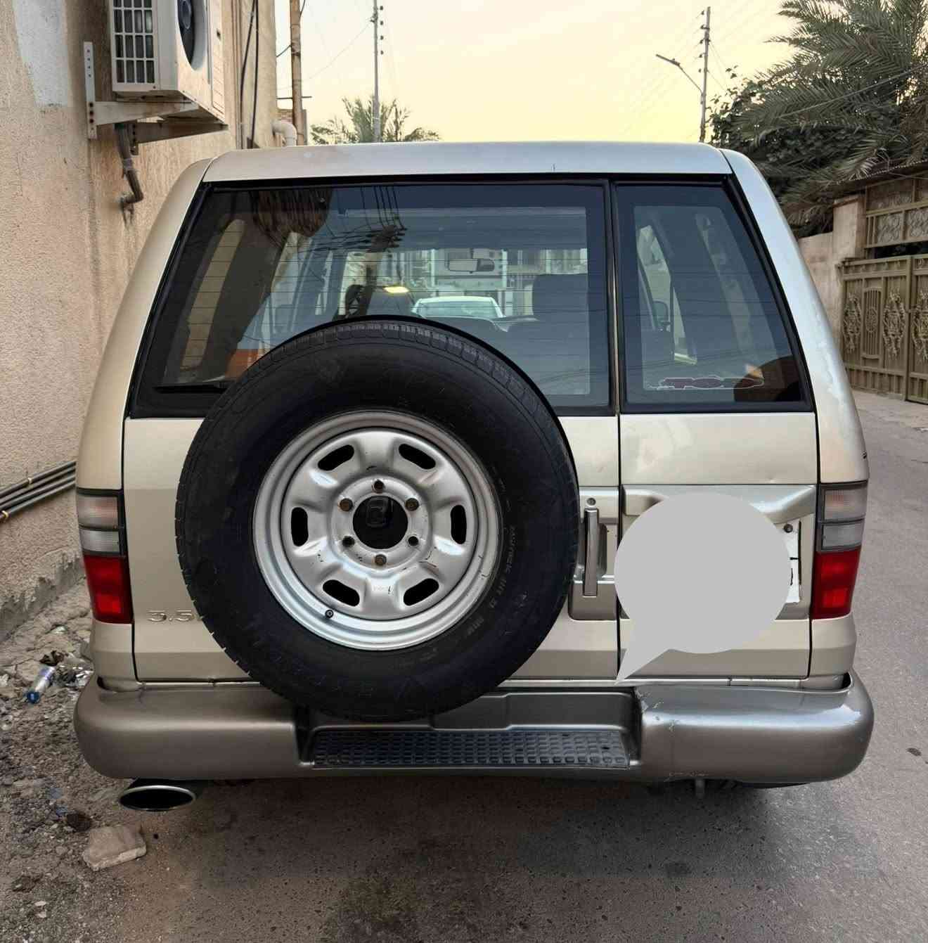 السلام عليكم 
أيسوزه تروبر موديل2000 للبيع
محرك 3000 محور 
حداديه جاهزه 
تخم تاير 
منظومه تبريد 
مكانات صبغ بدون داخل
رقم اربيل قديم بشرط التحويل 
سعر 60 بيه مجال
مكان السياره /ميسان


**إذا كنت صاحب هذا الإعلان وتريد حذفه لأي سبب، رجاءا أرسل رسالة إلى الدعم الفني**
