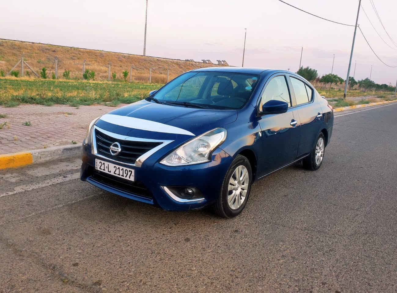 نيسان فيرسا موديل 2018 مواصفات SV صبغ بونيد و چملغ خلفي السكن الصندوق نص صبغ يعني قطعتين و نص سنويه جديد إلى 2030
گير محرك تبريد شرط تايرات 4 جديد صدر امامي خلفي حداديه كله شرط السعر 87 ورقه موبايل *********** زين *********** عنوان كركوك الفيلق اخوان هذا رقم الشانصي 3N1CN7AP2JL800843 كركوك, العراق
