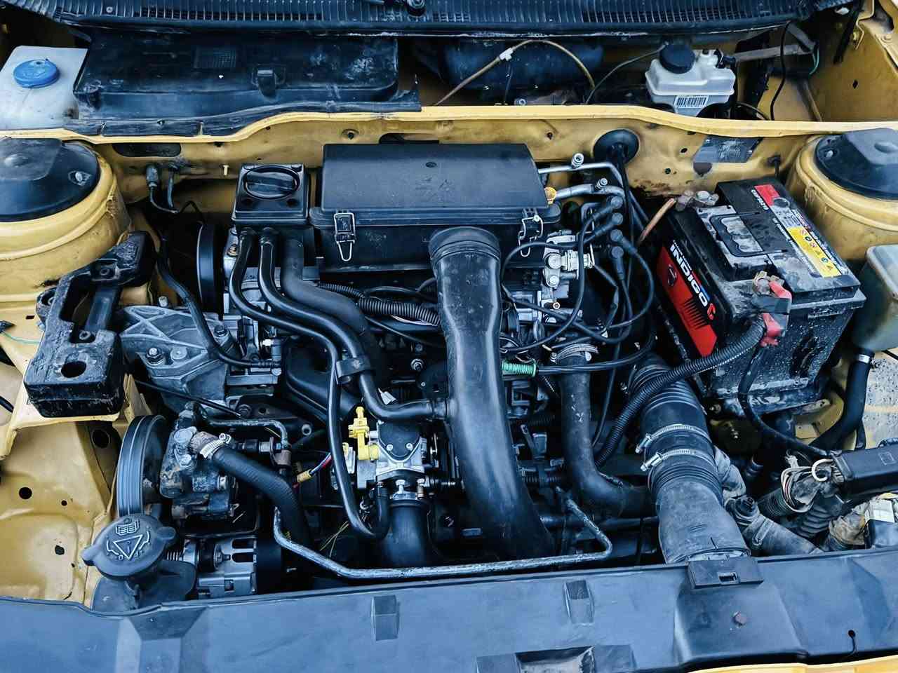 سلام عليكم بيجو بارص موديل 2015السياره كفاله بس بارد بجملغ المامي مكينه كير حداديه جديده تخم تاير رقم بغداد نكليزي مصفره هيه وغرامات  ماعيزه برغي  يعني سياره جديده كلش  مكان السياره كربلاء طوريج  السعر 43 )(***********
