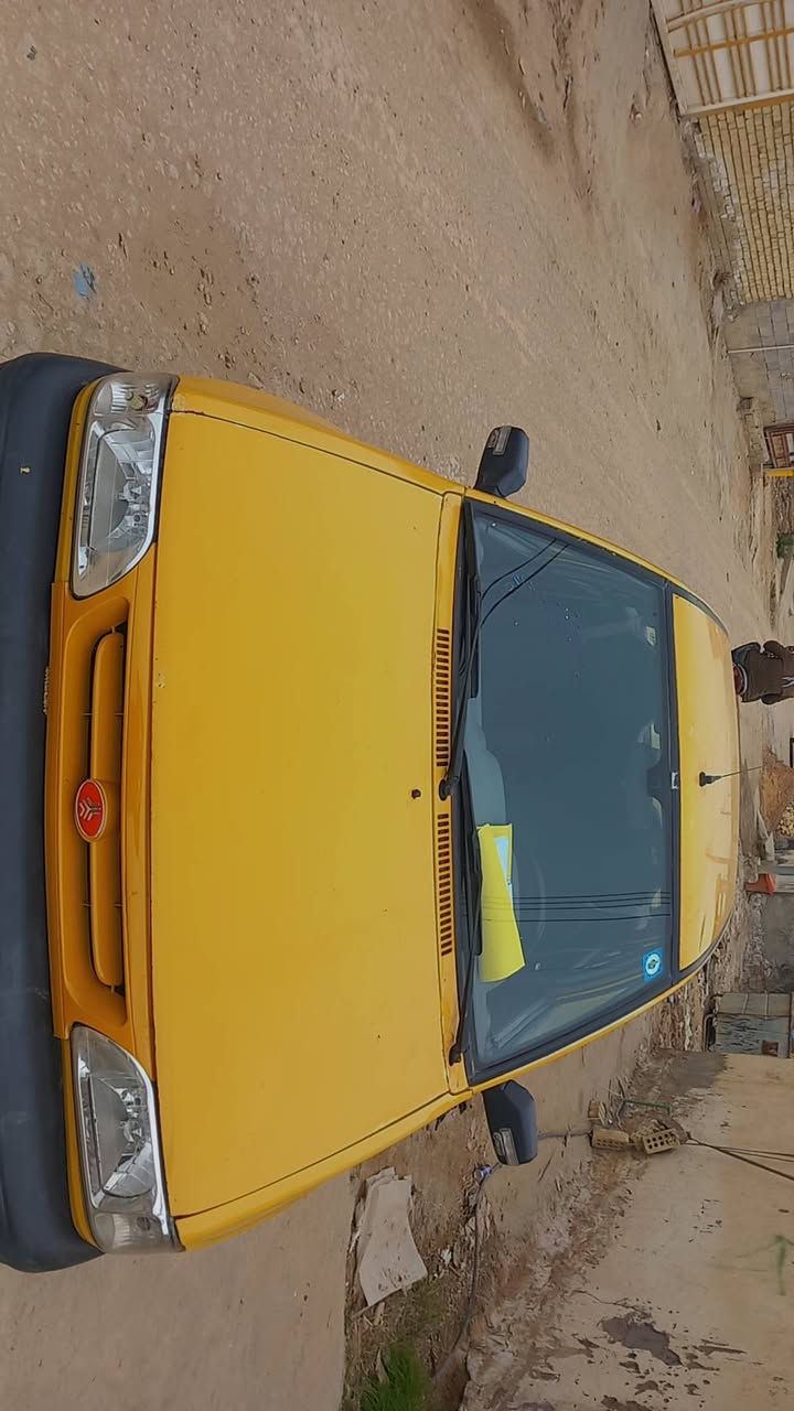 السلام عليكم ورحمة الله
سايبا 13 رقم بغداد انكليزي 
سنوية لل 2030
كير مكينة كفالة مناقصها شي تبريد غاز ناقصه 
كهرباء كلها شغالة تخم تاير جديد دوشمه جديدة خياسات مابيها 

السعر ٢٧ وبيها مجال بسيط بابل سكندرية 
***********
