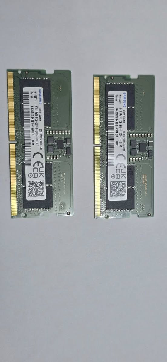 للبيع
رام لابتوب Samsung DDR5 5600 Laptop RAM

السعة : 16GB قطعتين GB)

السرعة : 5600 DDR5

الحالة مستعمل أقل من سنة ونظيف جداً

مناسب لمعظم اللابتوبات الحديثة الداعمة لـ DDR5.

البيع للتبديل أو الكاش.

الموقع بغداد حي اور 

للاستفسار ***********

