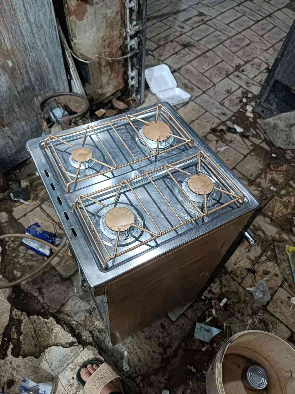 #مصري
أربع مشاعل + أفران ٢ يشتغل سوه 
١٠٠ وبية مجال قليل 

#ملاحظة 
جميع الطباخات إلي نبيعها بينها ضمان لمدة ست أشهر.


**إذا كنت صاحب هذا الإعلان وتريد حذفه لأي سبب، رجاءا أرسل رسالة إلى الدعم الفني**