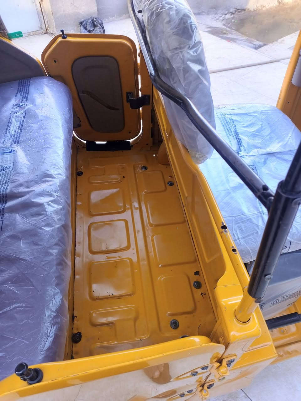 سلام عليكم تكتك للبيع تكتك 2021 شهر 9 وراق شاكر  كشره بيه شبرين معجون محرك بوشه وبستم لا تنقيص ولا تبخير شراي ينتصل رقم ***********‬‏
