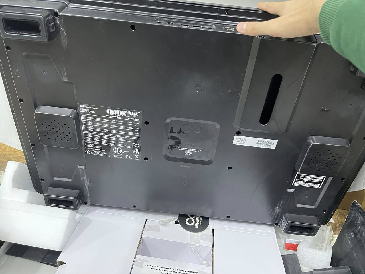 طاوله مال العاب الكترونيه طلعت بهذا الشكل ملحقاتها كامله البيع فحم السعر ٥٠ فقط


**إذا كنت صاحب هذا الإعلان وتريد حذفه لأي سبب، رجاءا أرسل رسالة إلى الدعم الفني**