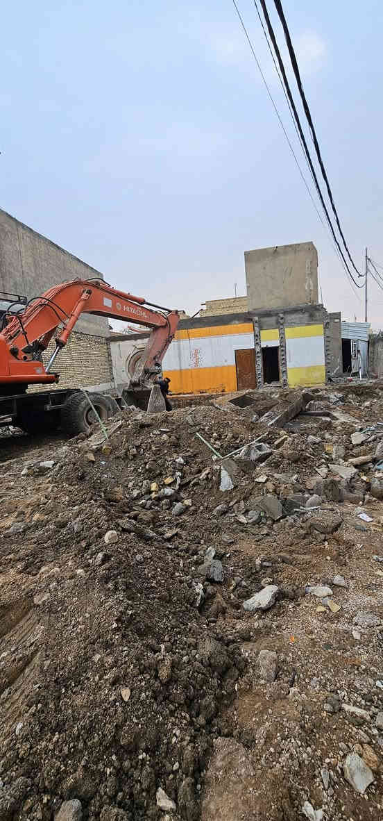 على بركة محمد وال محمد 
المباشرة بموقع جديد في قضاء المشخاب 
(هدم دار وبناء مطعم )
اوفيليا لكافة الخدمات الهندسية 
https://www.facebook.com/share/1AGzr2sttq/
(تصميم _تنفيذ _اشراف )
م.مصطفى المحنه  ***********
م.وسام الابراهيمي ***********
