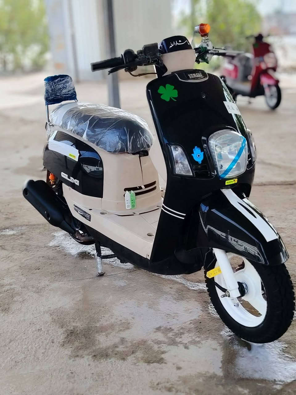 سلام عليكم 
ماكس بوليس للبيع مفتوحه شرط لتجفيت بي ضمان سنه
دراجه ناشفه
1ـ اشاير شغاله✅
2ـ سلف شغال✅
3ـ هندر شغال✅
4ـ عداد بانزين شغال✅
5ـ عداد سرعه شغال✅
6ـ تاير امامي جديد✅
7ـ تاير خلفي جديد✅
8ـ كفرات مختمات✅
9ـ تجوه✅
10ـ داخل اكريمي✅
11ـ لخارج اسود✅
12ـ لايت امامي شغال✅
13ـ زرزور شغال✅
14ـ اصطب لخلفي شغال✅
15ـ دراجه ماعايزه خير من الله✅
16ـ ادك فوك 100✅
. 
. 
. 
سعر لمطلوب 650 وبيها مجال لطيبين 
مكاني نجف حيدريه خان النص عمود 573 متواجد خاص
***********رقمي خابرني وتتدل
