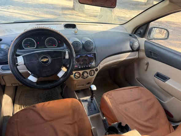 افيو 2009 توماتيك كوري داخل اصفر كير محرك شرط صبغ حزام بدون دواخل  52 بيها مجال بسيط  الشراي يتصل 
*********** / ***********
