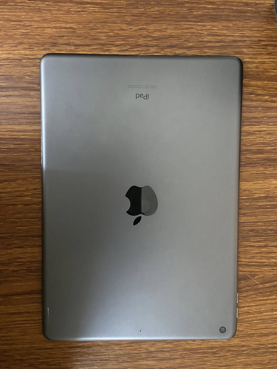 ايباد 7 
مع كيبور وقلم وحافظة 
السعر 185000
***********
