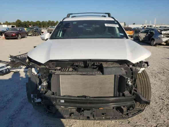 (اعـــــــــــــلان مــــــــــــــــزاد 📢 ) 

2024 HYUNDAI PALISADE CALLIGRAPHY 

هيونداي بليسايد كلغرافي: ٢٠٢٤

حالة السيارة : تعمل وتسير 

ضرر السياره : كما موضح بالصوره

تاريخ الــــــمزاد الجمعه : 2025/12/5

وقت المزاد الساعه : التاسعه ليلا 

اللـــــــــــــــــــــــــــون : ابيض 

عداد المسافه : 14.952

حجم المحـــــــــرك : 6 سلندر 3.8

مدة الوصول : 60 الى 90 يوم

للإشتراك في المزايدة يرجى الحضور الى  مكتبنا للـتأكيد على تثبيت السياره المزاده.

العنوان : النجف الاشرف قضاء المناذره( ابوصخير) شارع حيره ابو صخير مكتب عمار لمزاد السيارات الامريكيه 

               تلفون 
              *********** واتساب
              *********** للاتصال
               عمار ابو عباس
