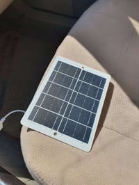 جهاز نحت وجه ١٠ • شاحن وايرلس ٥ • شاحن طاقة شمسية ٥