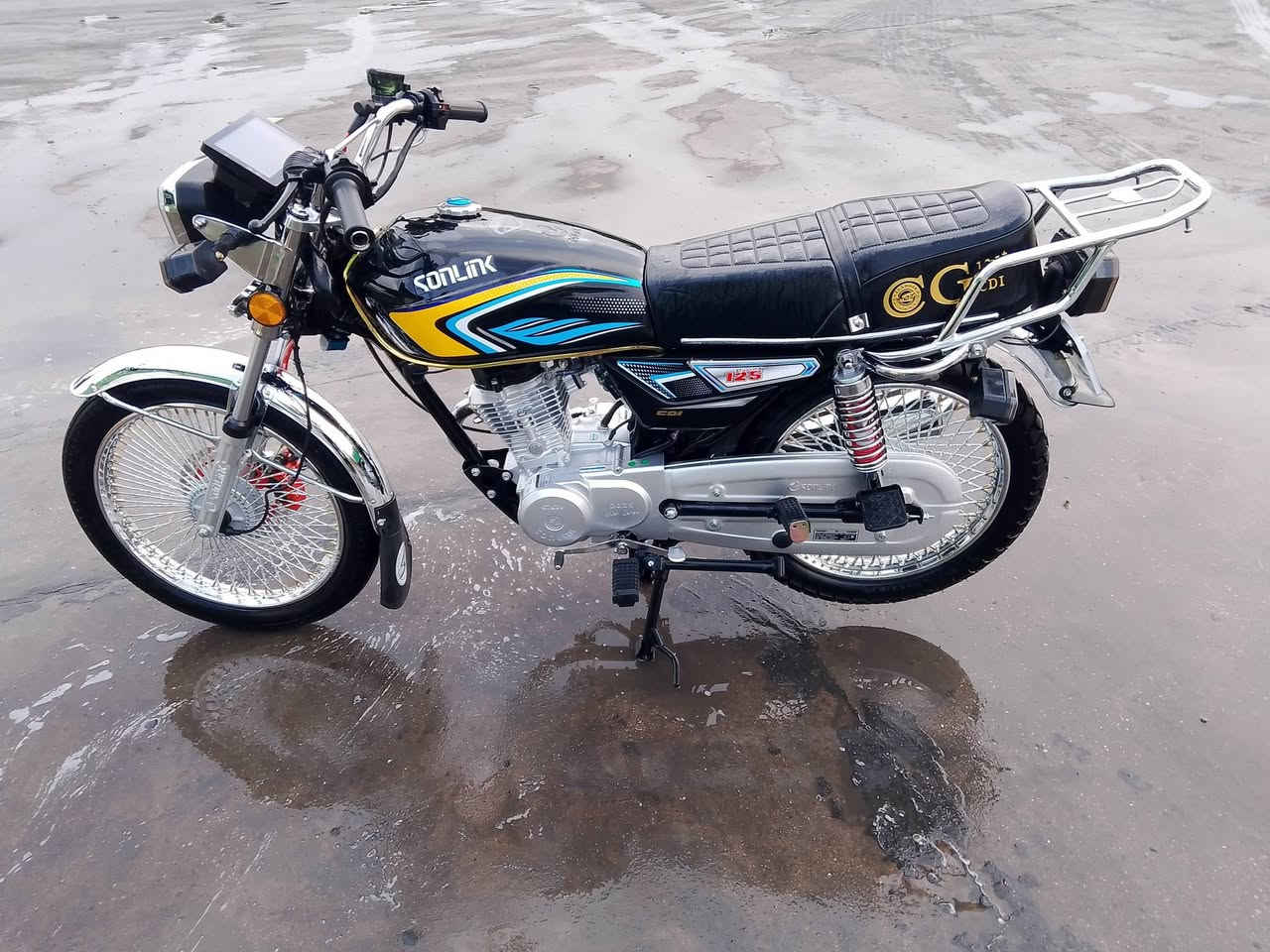 تايكر سونك الأصلي قبل سبوع طلعت منل وكيل شرط دهن شركه بعده بل مكينه بعده زيرو كفاله عامه (اوراق كامله) مكانه حمزه الغربي سعره 775)رقم ***********
