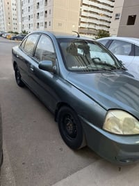 للبيع كيا ريو ٢٠٠٤ بيها رقم مميز  كير عادي مكينه ناعمه كلش حلوه  جاهزة...