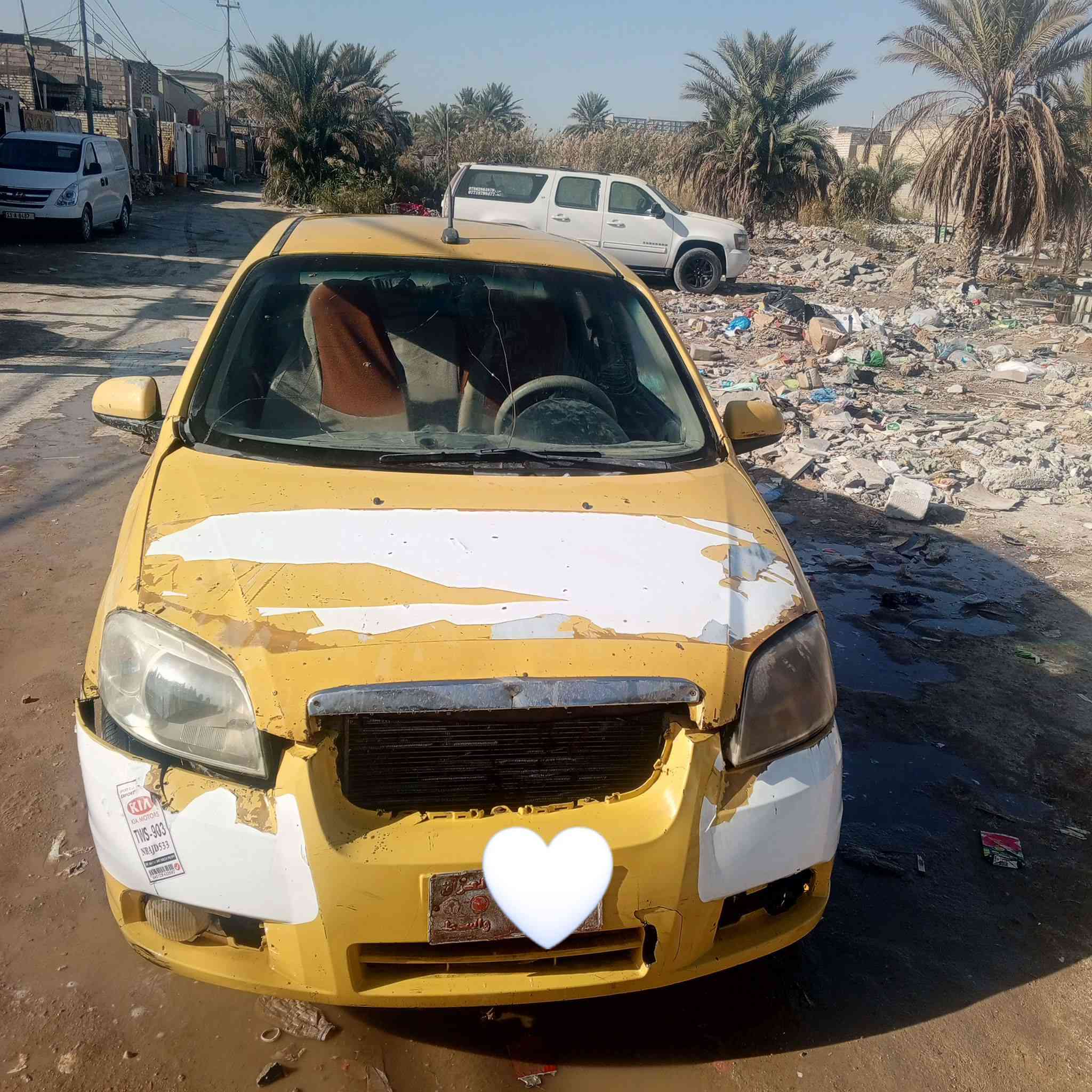 سلام عليكم سياره افيو للبيع موديل 2010 مكينه وكير مكفولات فقط كهربائيات عاطله راعيها يريد مداور سعر 20 ورقه بيها مجال  مكان نجف 
موبايل ***********
