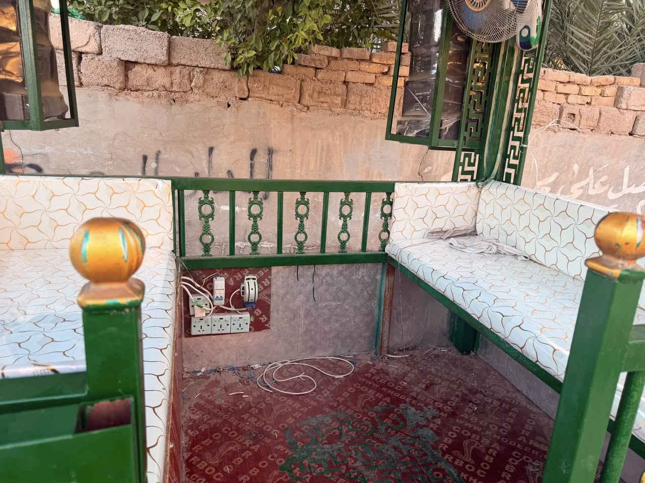 السلام عليكم خدام الحسين ع

عربانه للبيع 
الاستفسار 
***********
